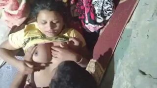 Village Neighbor Having Fun Bhabhi | Desi Video
